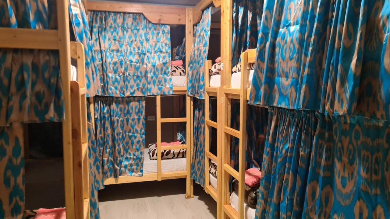 Azaliya Hostel Samarkand Eksteriør bilde