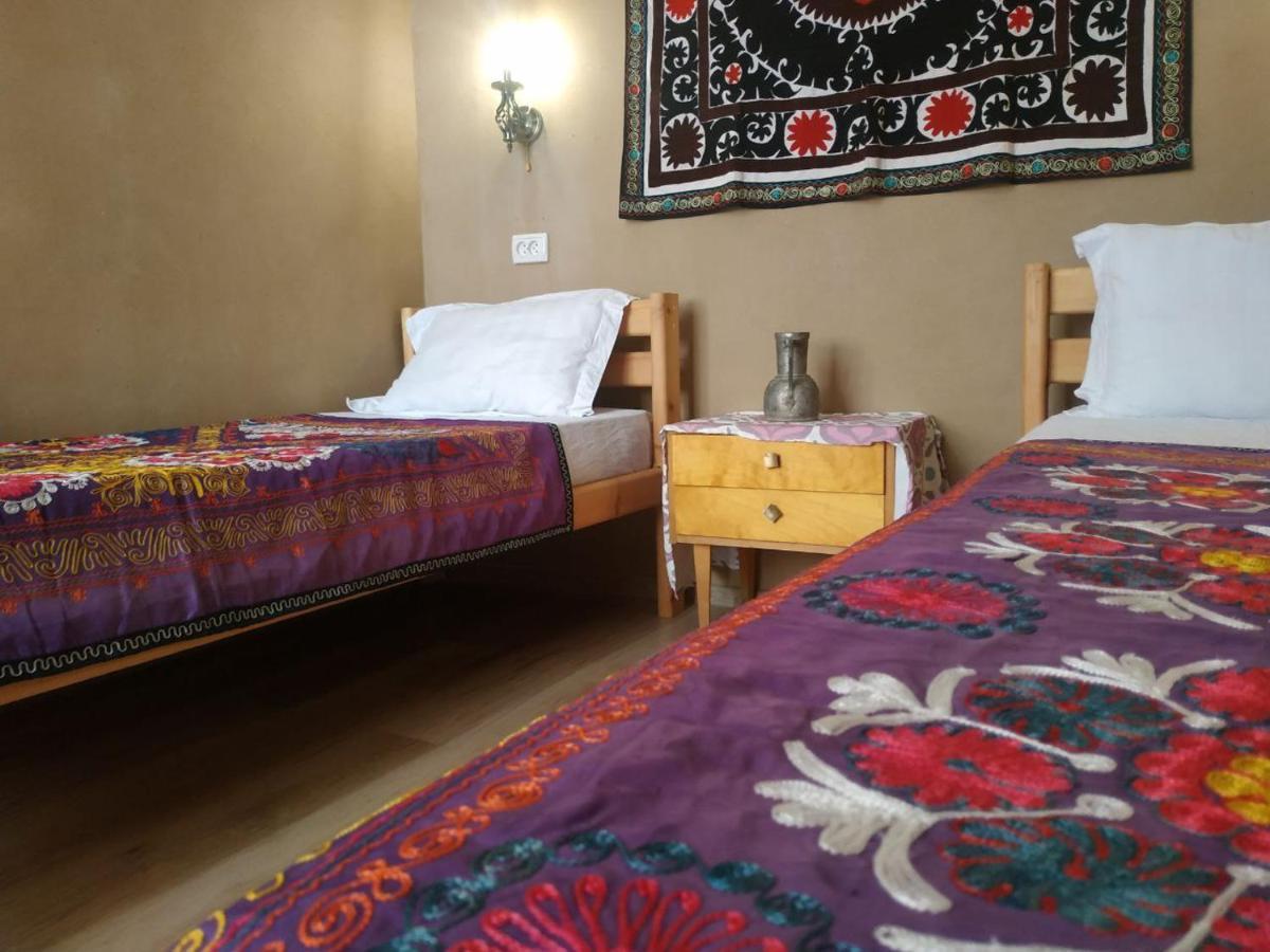 Azaliya Hostel Samarkand Eksteriør bilde